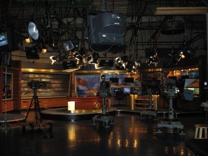 800px-WHIO-TV_News_Set_Kettering_OH_USA